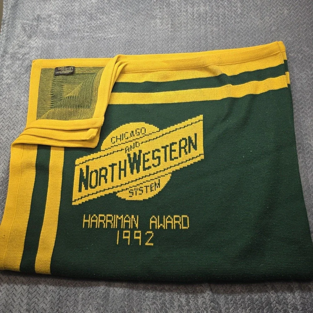 Chicago‎ Northwestern Railway Blanket Harriman Award 1992 USA Made 55x70